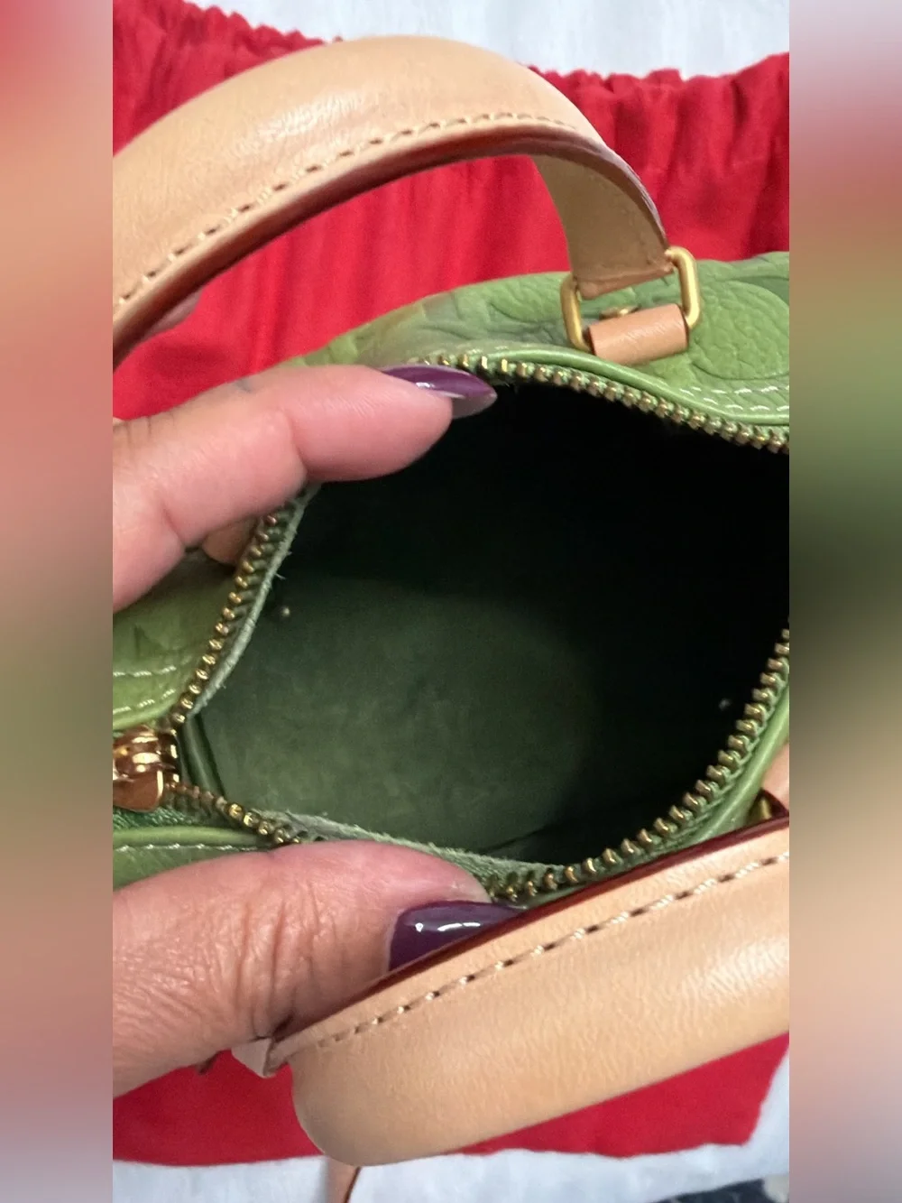 Carolina Herrera Green Leather Monogram Satchel with Tan Trim - Picture 2 of 6
